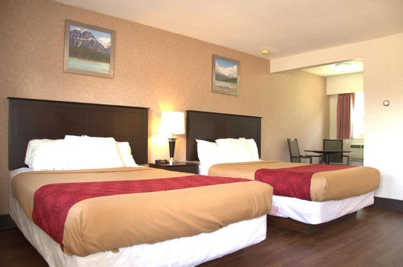Best Budget Inn & Suites Kamloops Exterior photo