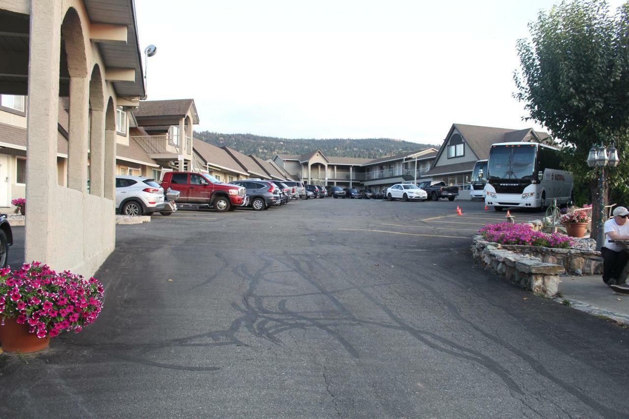 Best Budget Inn & Suites Kamloops Exterior photo