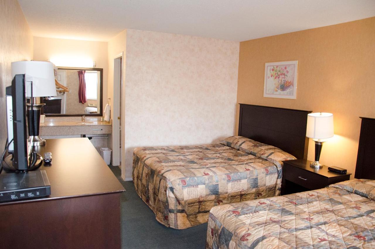 Best Budget Inn & Suites Kamloops Exterior photo